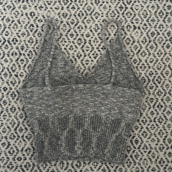Knit grey crop top - Picture 2 of 2